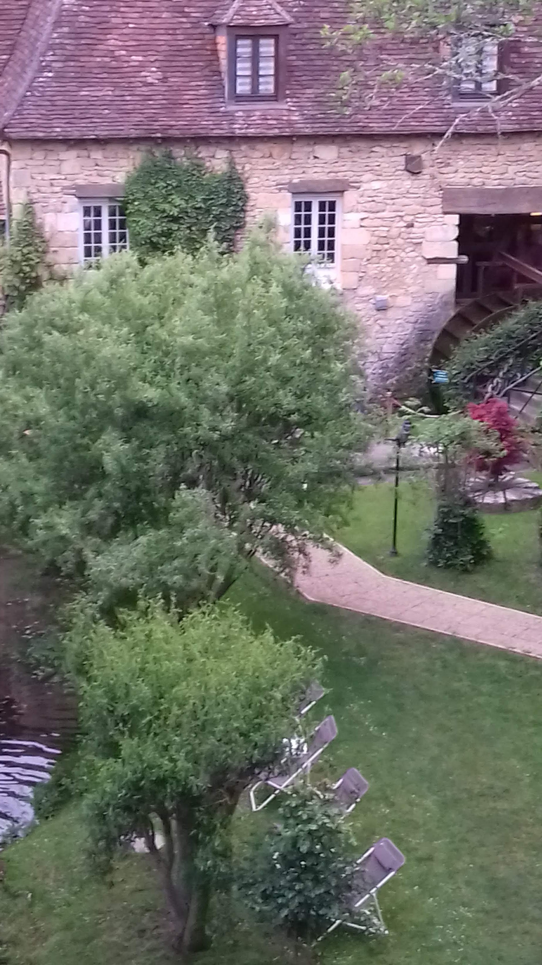Photo n° 2 de l'avis de Jeanine.e fait le 20/05/2019 à 11:37