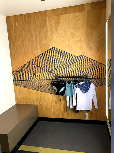 Camping Store «REI», reviews and photos, 350 Independence Blvd, Virginia Beach, VA 23462, USA