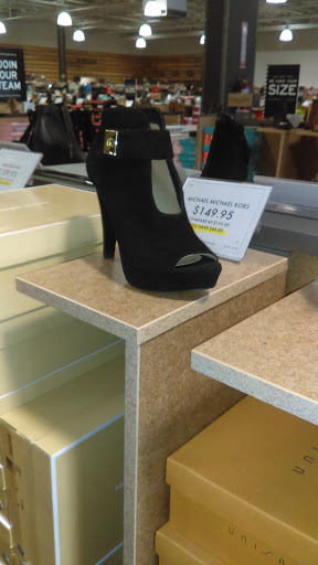 DSW Designer Shoe Warehouse