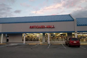 New Smyrna Shopping Center image