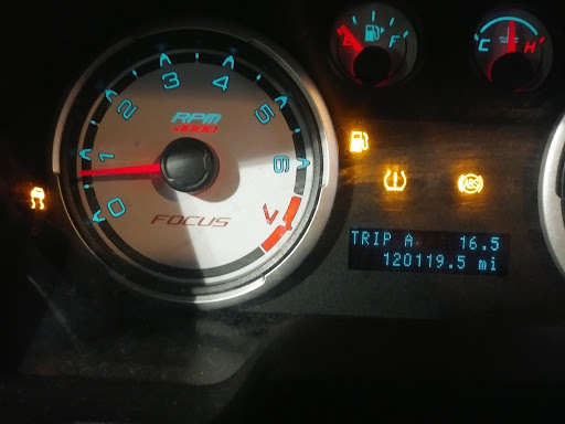 Used Car Dealer «Ken Garff Used (Southtowne)», reviews and photos, 10835 Auto Mall Dr, Sandy, UT 84070, USA