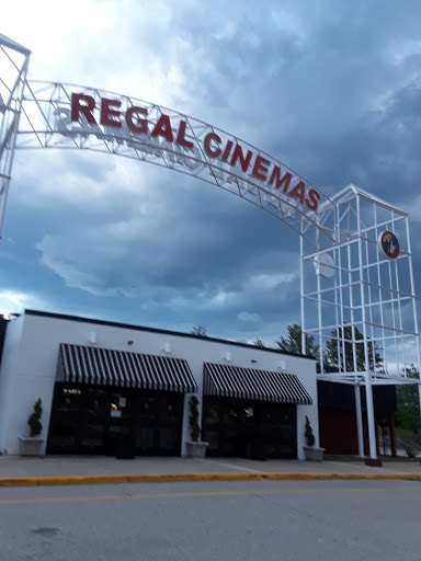 Movie Theater «Regal Cinemas Concord 10», reviews and photos, 282 Loudon Rd, Concord, NH 03301, USA