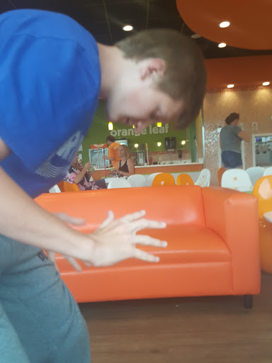 Frozen Yogurt Shop «Orange Leaf Frozen Yogurt», reviews and photos, 1350 NW 18th St, Ankeny, IA 50023, USA