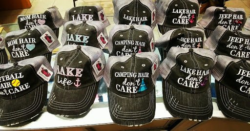 Clothing Store «lucy Activewear», reviews and photos, 5230 W 119th St, Leawood, KS 66209, USA