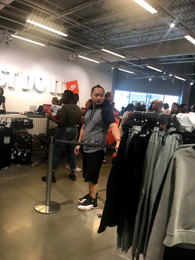 Sporting Goods Store «Nike Factory Store», reviews and photos, 18 West Lightcap Rd #901, Pottstown, PA 19464, USA