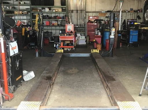 Auto Repair Shop «Huntsman Automotive», reviews and photos, 1728 Campbell Ln, Bowling Green, KY 42104, USA