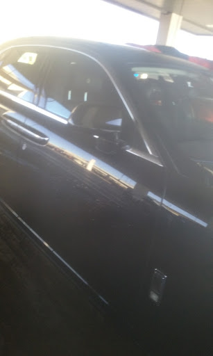 Auto Glass Shop «Penske Rapid Repair», reviews and photos, 7110 E Princess Dr, Phoenix, AZ 85054, USA