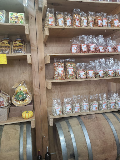 Produce Market «Dixon Fruit Market», reviews and photos, 7808 Batavia Rd, Dixon, CA 95620, USA