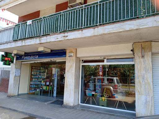 Información y opiniones sobre HF Farmàcia de Canet De Mar