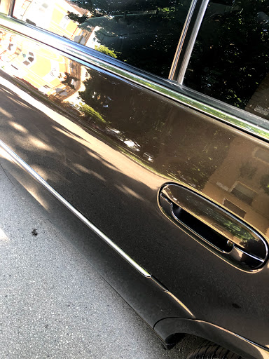 Auto Body Shop «M & V Auto Body & Sales Inc», reviews and photos, 4428 Soo Line Ln, Schiller Park, IL 60176, USA