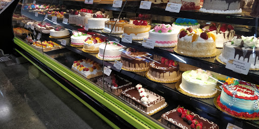 Supermarket «Super King Market», reviews and photos, 2260 Lincoln Ave, Altadena, CA 91001, USA