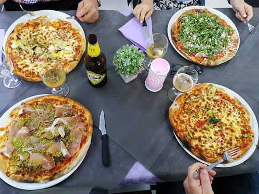 Ristorante Pizzeria Enoteca - Fronte Mare in Santa Teresa di Riva, Città Metropolitana di Messina
