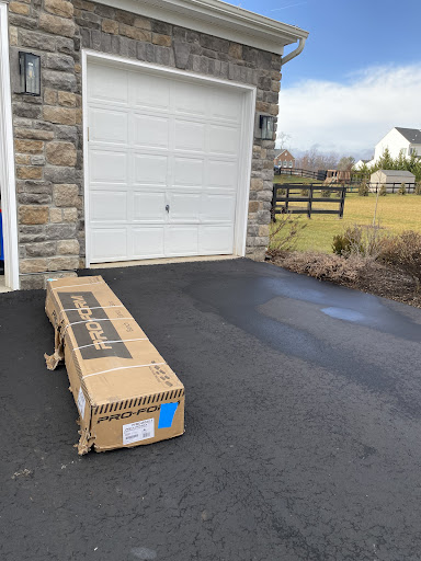 Courier Service «NSD», reviews and photos, 4500 Southgate Pl, Chantilly, VA 20151, USA