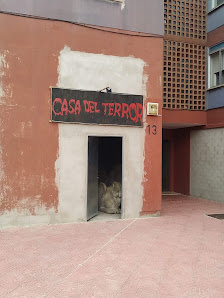 Casa del Terror de Utrillas Av. Fernando el Católico, 13, 44760 Utrillas, Teruel, España