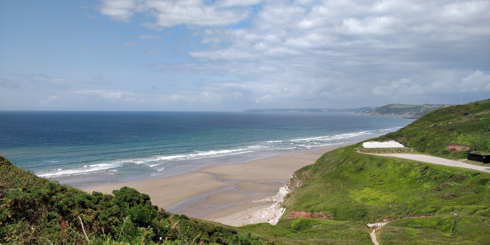 Photo de Plage de Tregantle avec un niveau de propreté de très propre