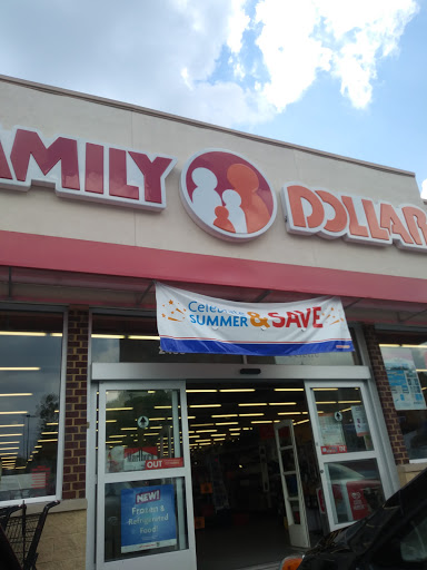 FAMILY DOLLAR, 2433 Delowe Dr, East Point, GA 30344, USA, 