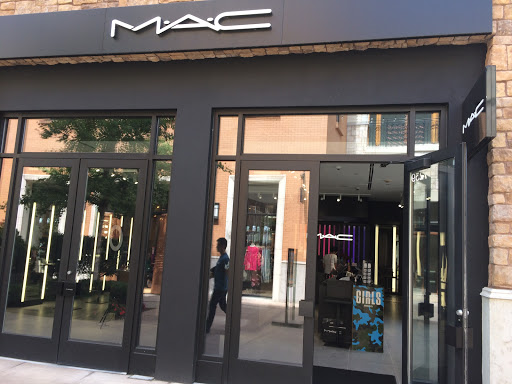 Cosmetics Store «MAC», reviews and photos, 7239 SW Bridgeport Rd, Portland, OR 97224, USA