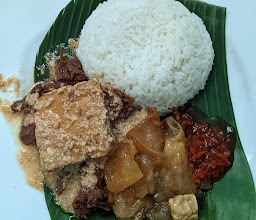 Gudeg Pejompongan photo