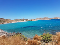 Papadakion beach'in fotoğrafı küçük koy ile birlikte
