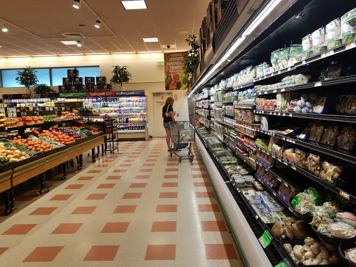 Grocery Store «Market Basket», reviews and photos, 8 Highland Common E, Hudson, MA 01749, USA
