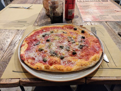 Pizzeria La Casaccia in Caprona, Provincia di Pisa