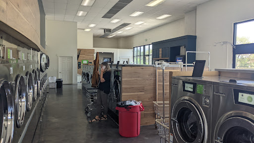 Dry Cleaner «OASIS/ DRY CLEANER & LAUNDROMAT», reviews and photos, 84 N Grant Ave, American Fork, UT 84003, USA