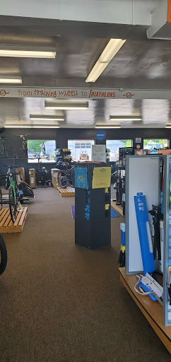 Bicycle Store «The Bicycle Center», reviews and photos, 612 Federal Rd, Brookfield, CT 06804, USA