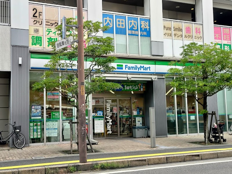 ファミリーマート 草津渋川店