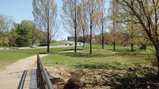 Park «Arthur K Draut Park», reviews and photos, Bowling Blvd, St Matthews, KY 40207, USA