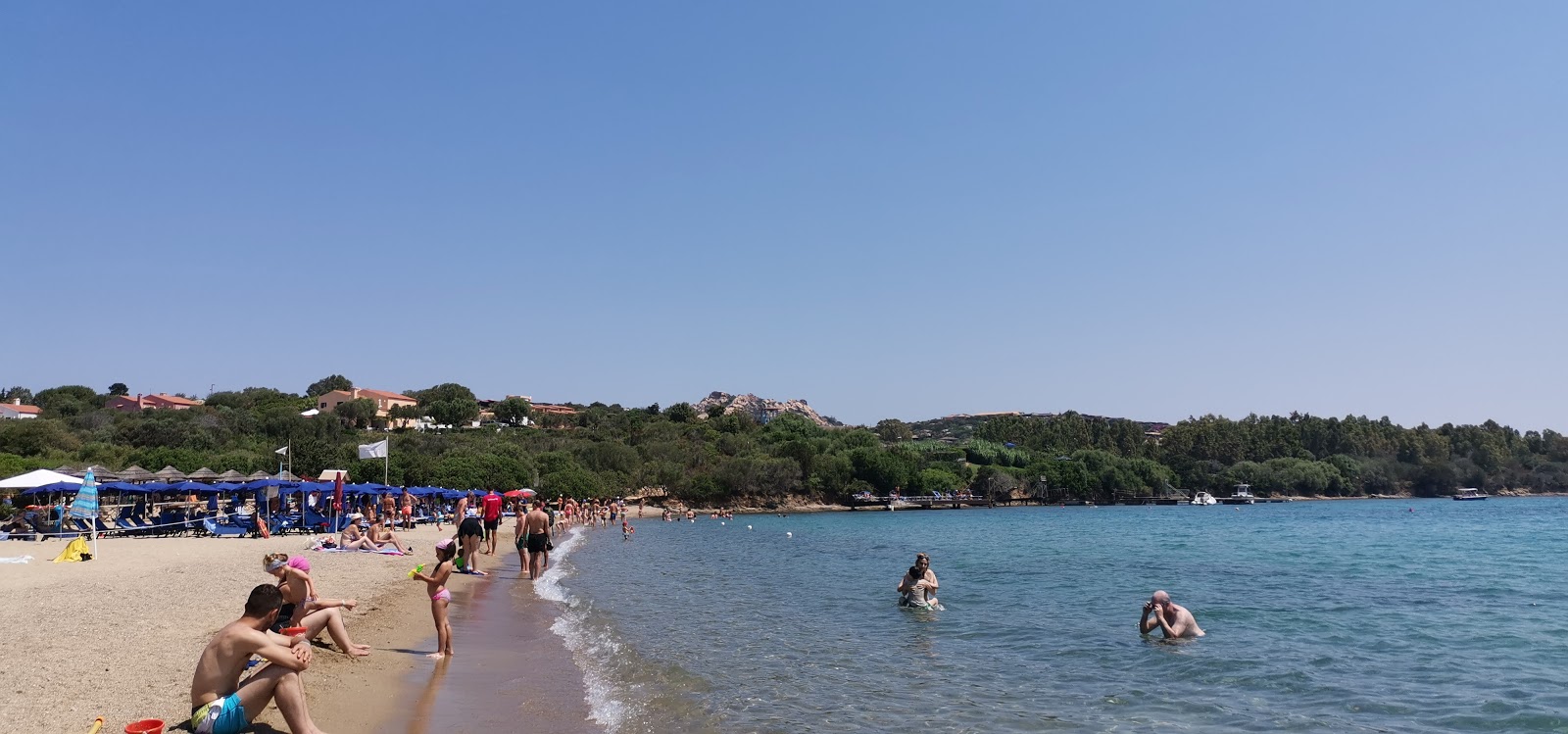 Valokuva Spiaggia Degli Svedesiista. puhtaustasolla korkea