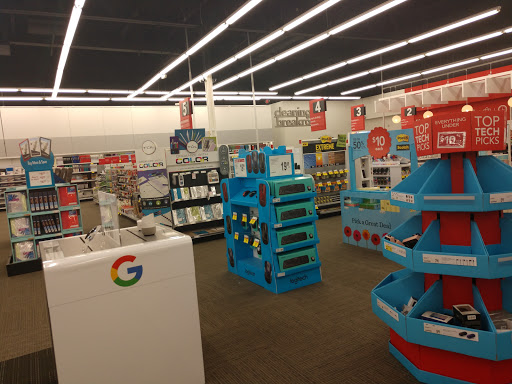 Office Supply Store «OfficeMax», reviews and photos, 675 Center Dr, Walker, MI 49544, USA