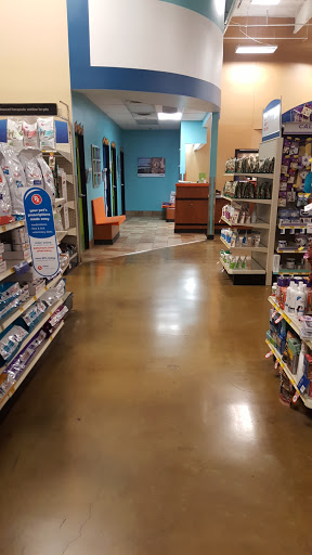 Pet Supply Store «PetSmart», reviews and photos, 573 N McKinley St, Corona, CA 92879, USA