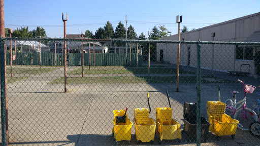 Thrift Store «Grace Centers of Hope Thrift Store», reviews and photos, 5919 Highland Rd, Waterford Twp, MI 48327, USA