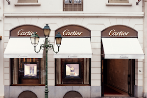 Cartier B image