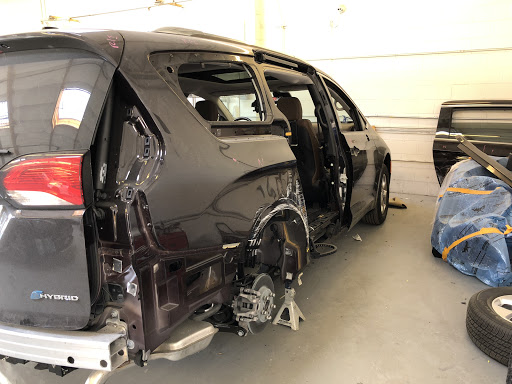 Auto Body Shop «Redwood City Auto Body Inc», reviews and photos, 67 Charter St, Redwood City, CA 94063, USA