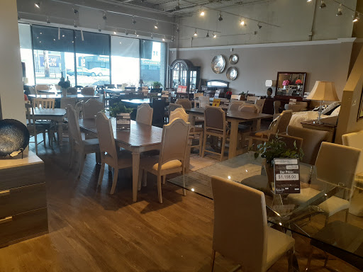 Furniture Store «Huffman Koos Furniture», reviews and photos, 1640 Broadhollow Rd, Farmingdale, NY 11735, USA