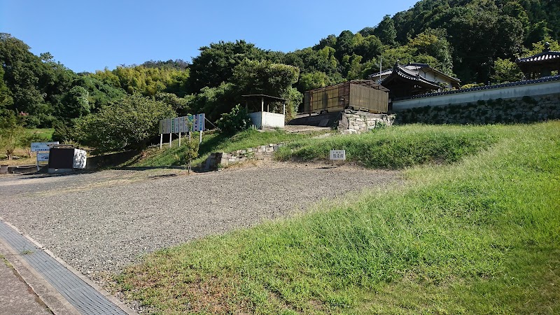 安養寺駐車場