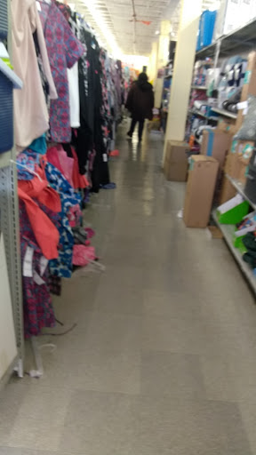 Dollar Store «Family Dollar», reviews and photos, 412 Main St, Poughkeepsie, NY 12601, USA