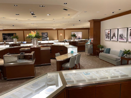 Jewelry Store «Tiffany & Co.», reviews and photos, 105 Bellevue Way NE, Bellevue, WA 98004, USA