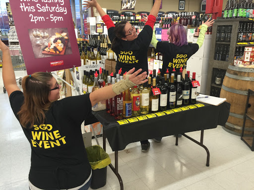 Grocery Store «Grocery Outlet Bargain Market», reviews and photos, 52115 SW Chinook Plaza, Scappoose, OR 97056, USA