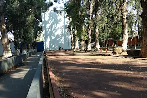 Los Bebederos Park image