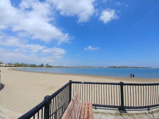 Pleasure Bay