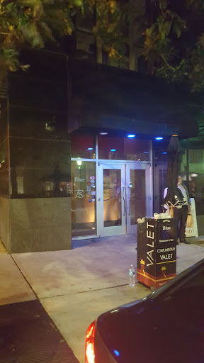 Mediterranean Restaurant «Blue Restaurant & Bar», reviews and photos, 206 N College St, Charlotte, NC 28202, USA