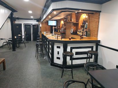 Bar Victrilis Pub - C. Cilla, 37250 Aldeadávila de la Ribera, Salamanca, Spain
