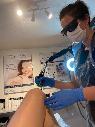 Comments and reviews of Revive Skin and Laser Centre