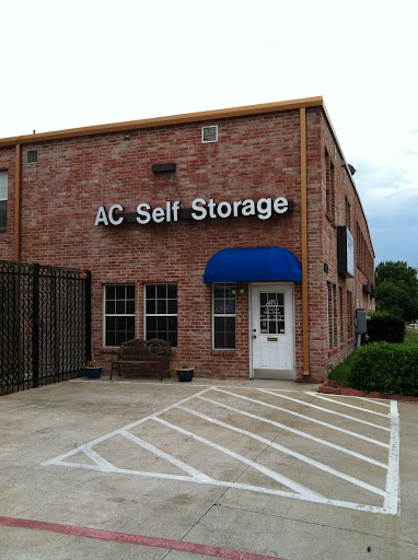 Self-Storage Facility «US Storage Centers», reviews and photos, 8110 S Cockrell Hill Rd, Dallas, TX 75236, USA