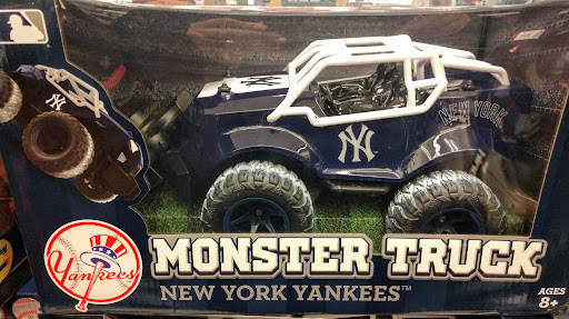 Department Store «T.J. Maxx», reviews and photos, 500 NJ-23 #12, Pompton Plains, NJ 07444, USA