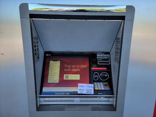 Shopping Mall «Vineyard Town Center Shopping Center», reviews and photos, 451 Vineyard Blvd, Morgan Hill, CA 95037, USA