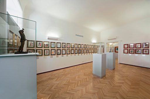 Central Gallery