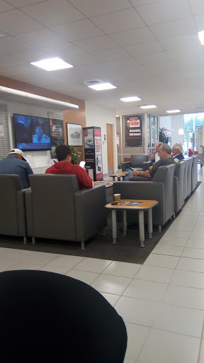 Nissan Dealer «Fred Anderson Nissan of Asheville», reviews and photos, 629 Brevard Rd, Asheville, NC 28806, USA
